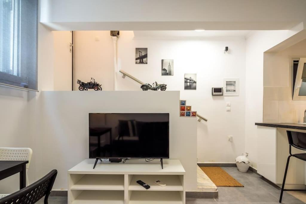 Hilton Area Brand New Comfortable Apartment Athènes Extérieur photo